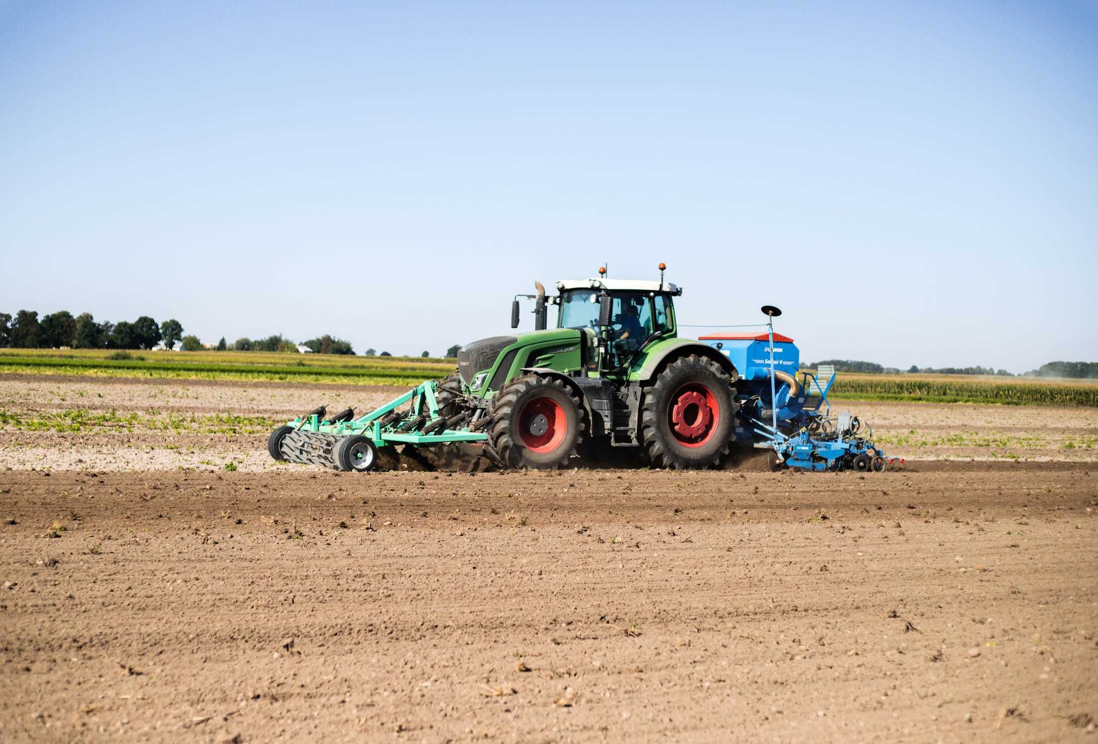 Wynajem ciągnika rolniczego Fendt/John Deere/Massey Ferguson