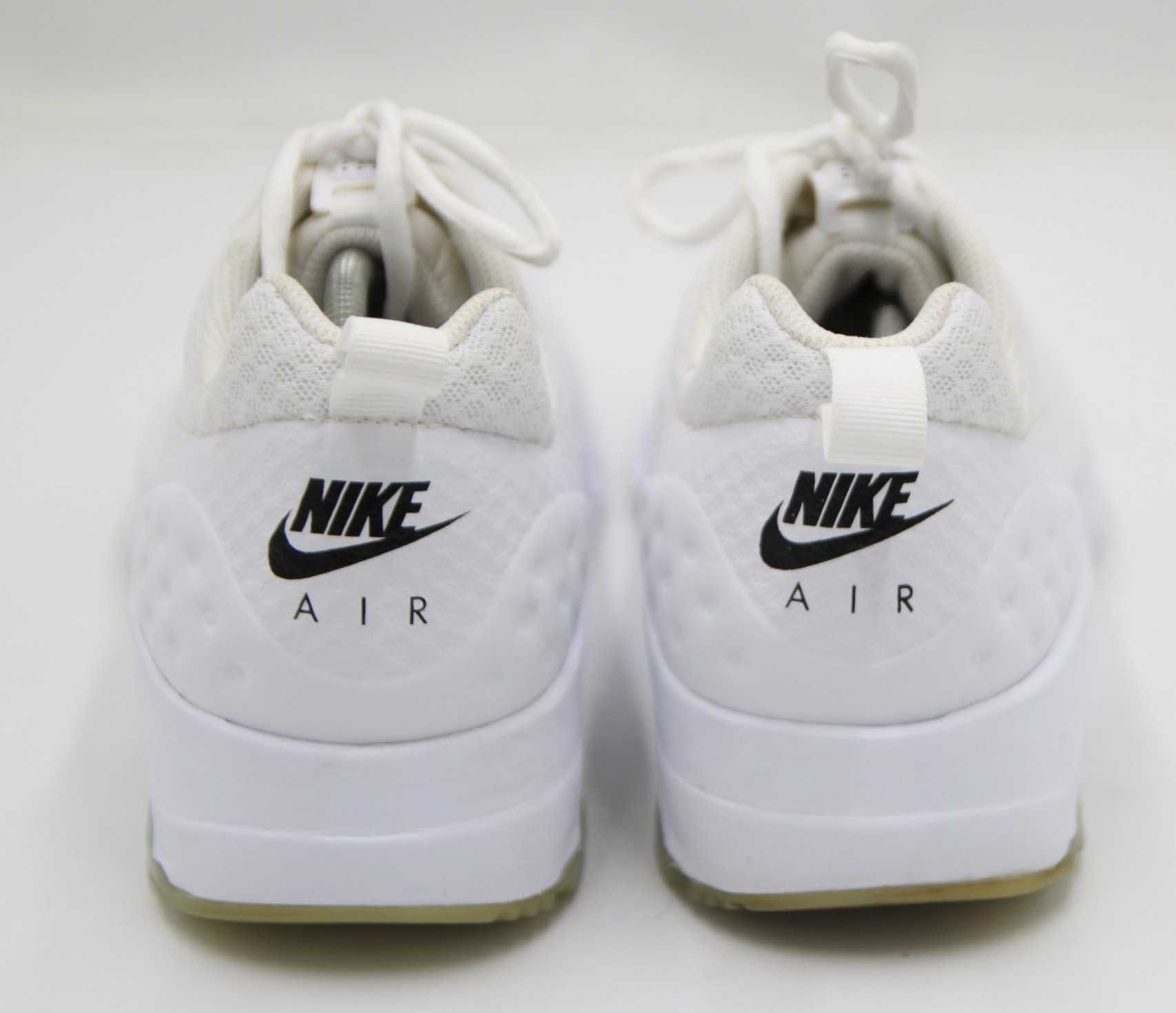 Nike Air Max Motion LW męskie sneakersy 43 (27,5 cm)