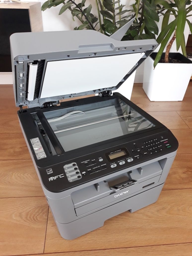Drukarka laserowa Brother MFC-L2700DW WiFi + nowy nieużywany  toner