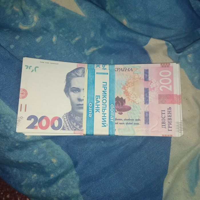 Продам сувениры 200 грн 75 штук в пачке