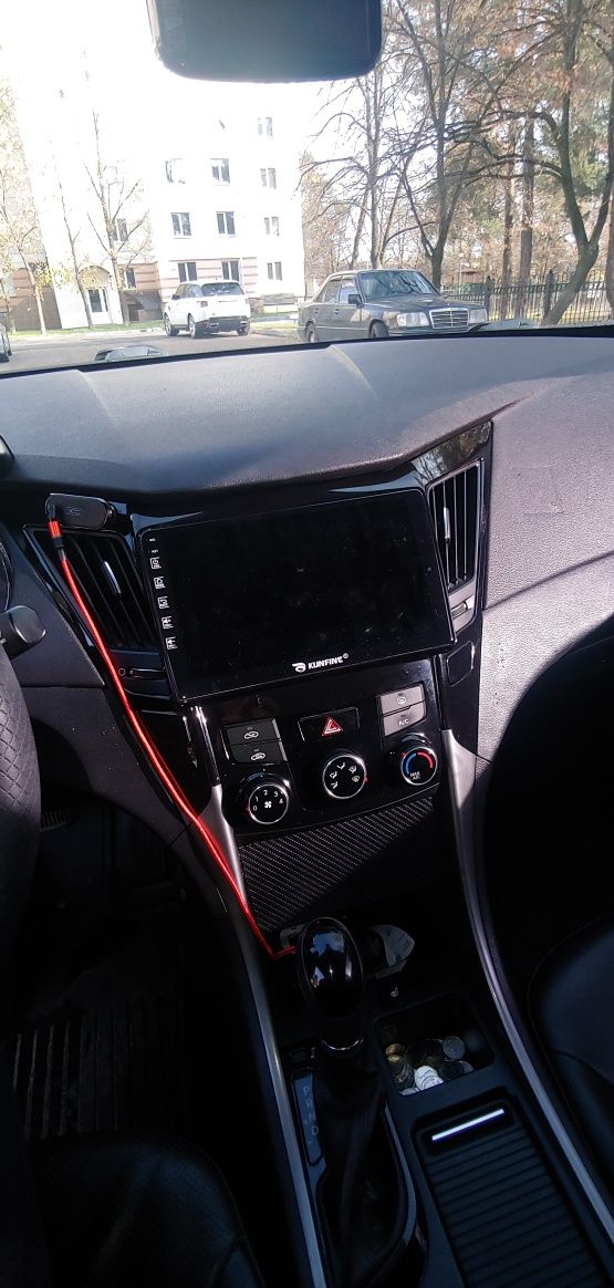 Hyundai Sonata YF 2.0 LPI 2014.