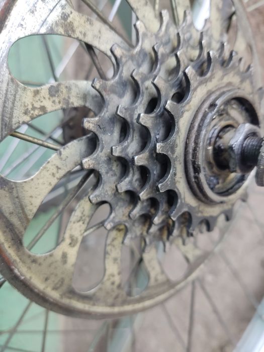 Колеса велосипедные 24,26,28,29 диам.,фирменные