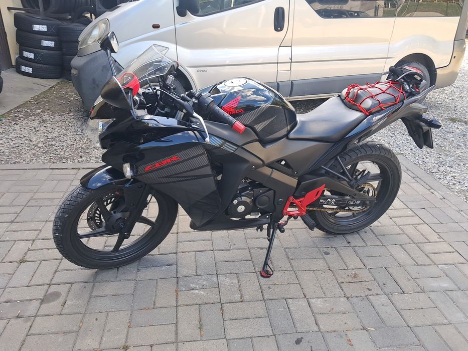 Honda CBR125R Duża szeroka ostatni model