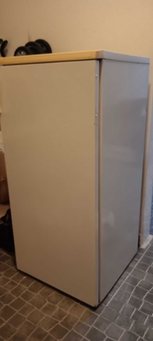 Frigorifico pequeno usado