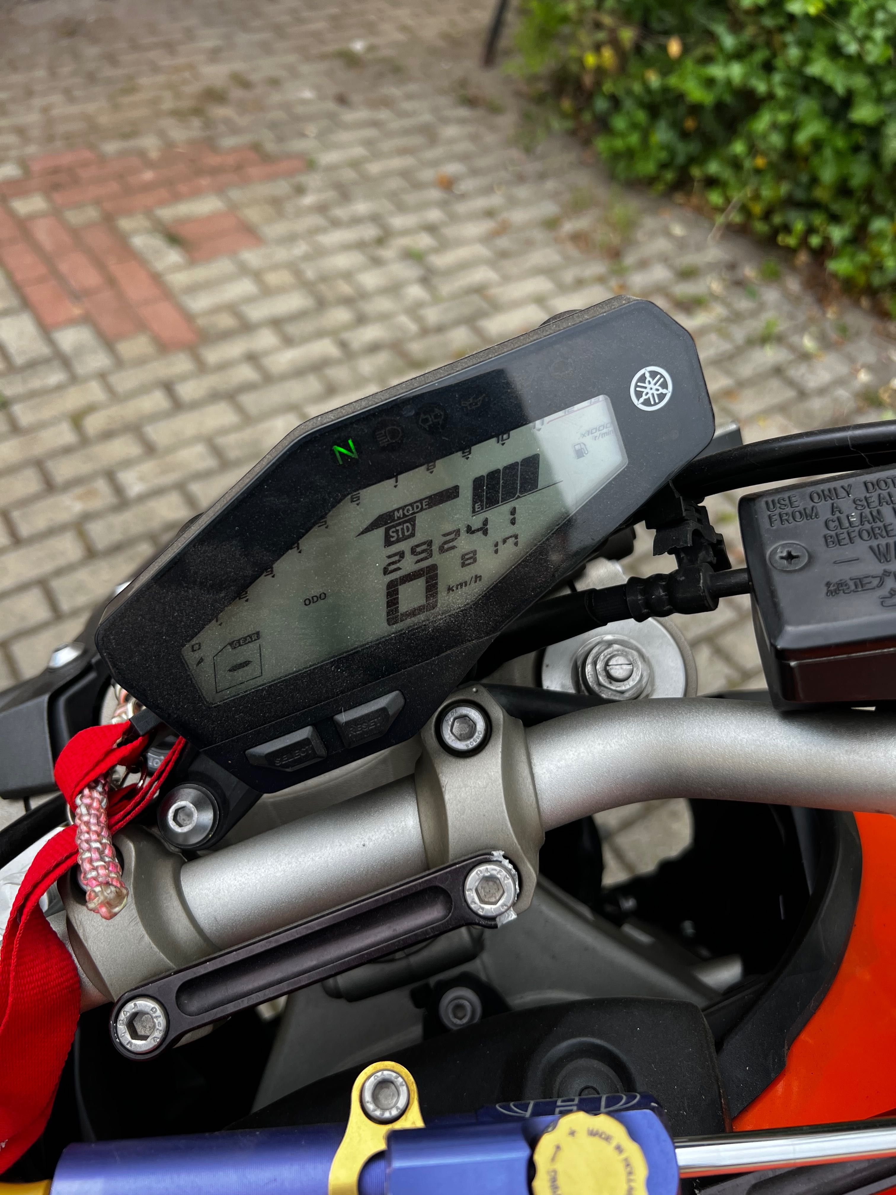 Yamaha mt 09 uszkodzona