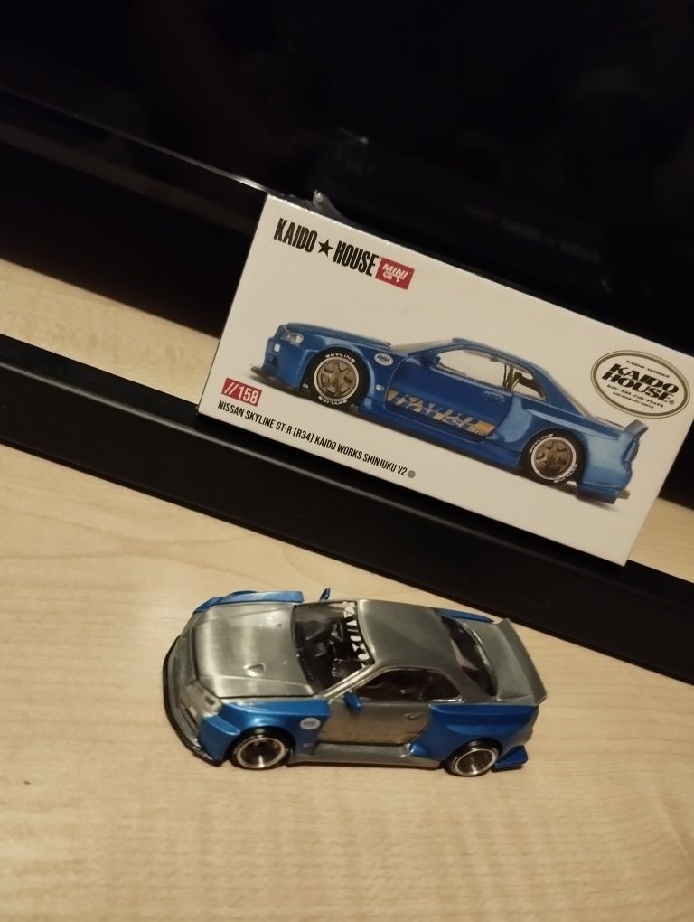 Chase Skyline GT-R r34 mini gt