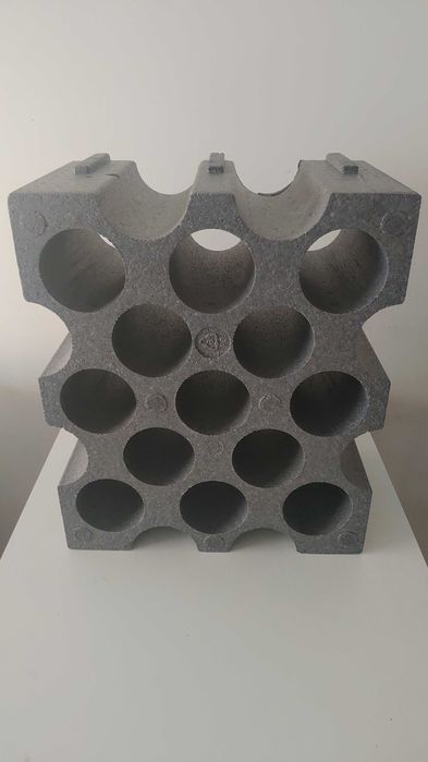 Garrafeira Poliéster para 13 Garrafas – Cinza | Unidade Nova