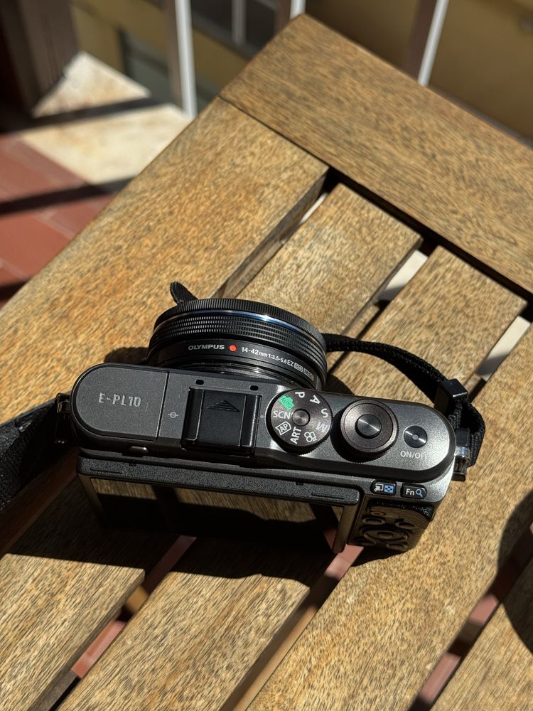 Olympus PEN E- PL 10