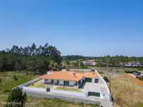 Excelente Moradia T4 Térrea