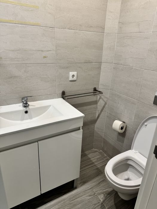 Quarto para casal na amora