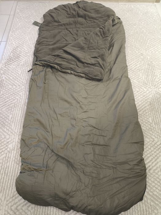 Продам спальный мешок  Trakker