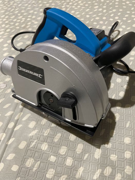 Bruzdownica Silverline 1700 W, 150 mm