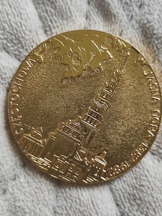 Moneta okolicznościowa na 600 lecie Częstochowy z papieżem