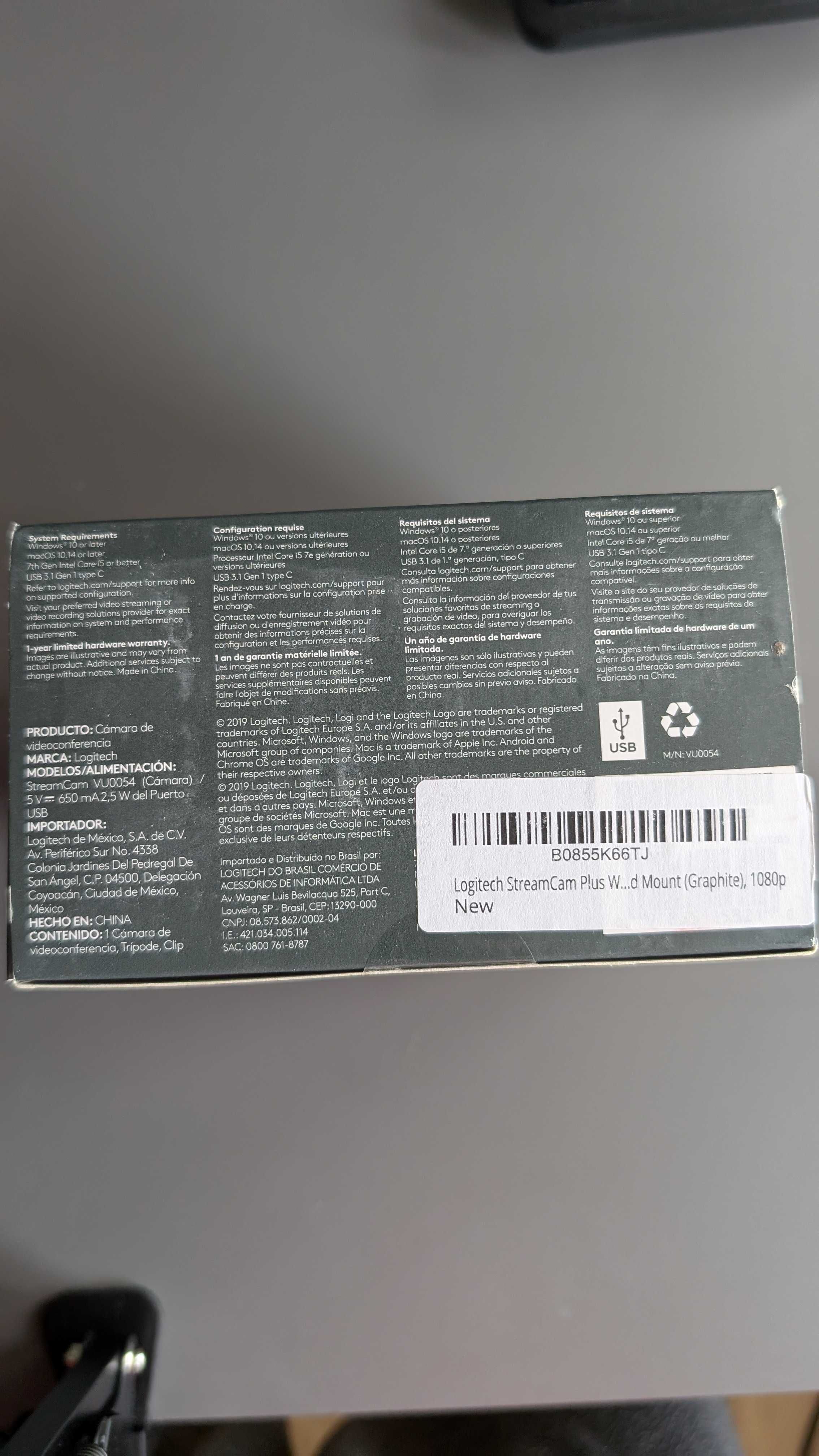 Веб-камера Logitech StreamCam Plus Graphite (960-001280)