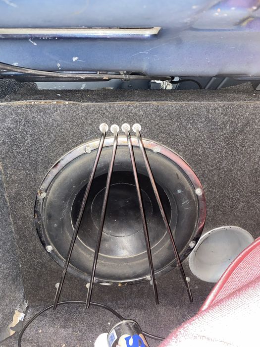 Продам сабвуфер динамик