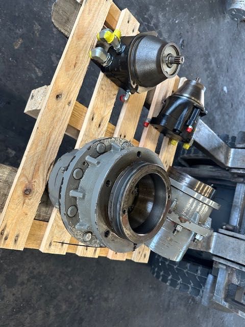 Genie Z45/25RTJ przekładnia jazdy
