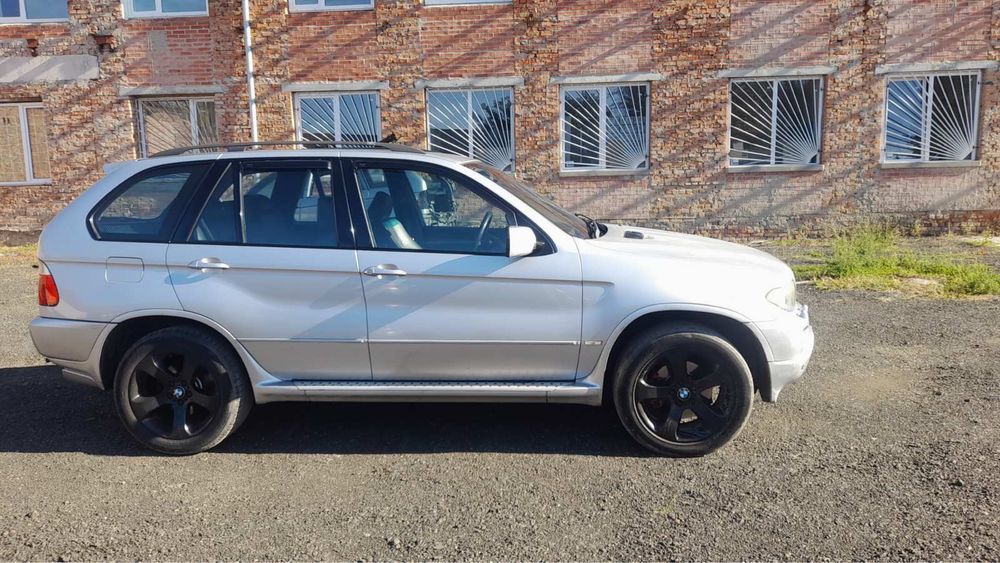 Фара капот BMW X5 E53 2004 2005 крыло бампер БМВ Х5 Е53 рестайлинг