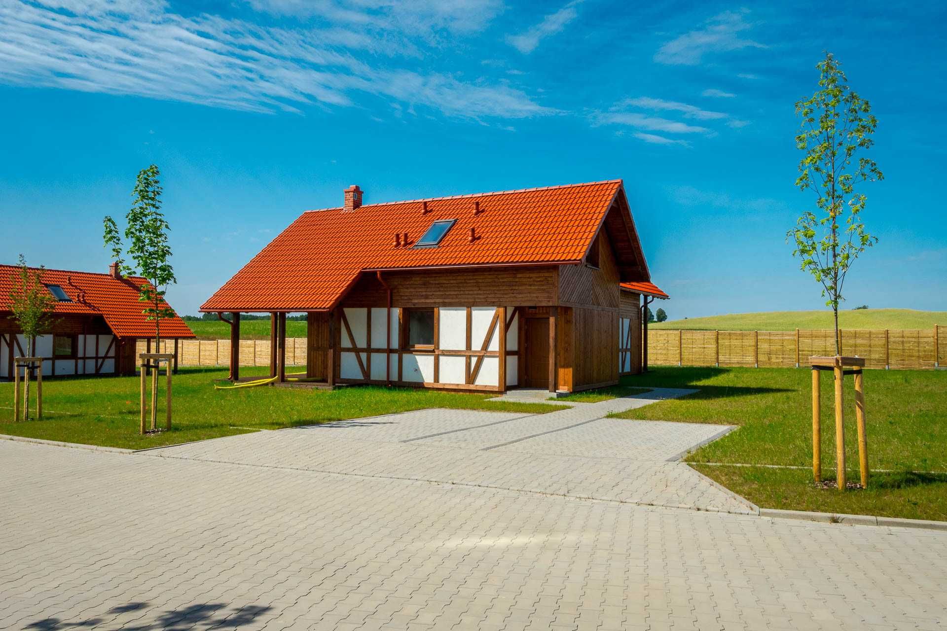 Dom z krytym basenem na Kaszubach