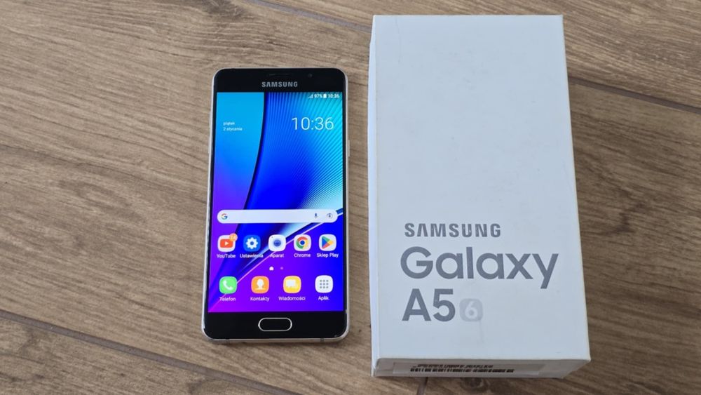 Samsung Galaxy A5 2016 złoty