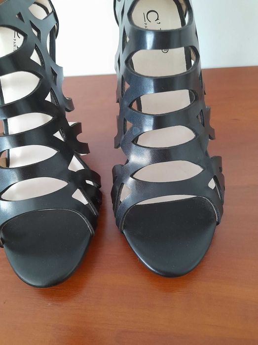 szpilki  paseczki  rozmiar  40