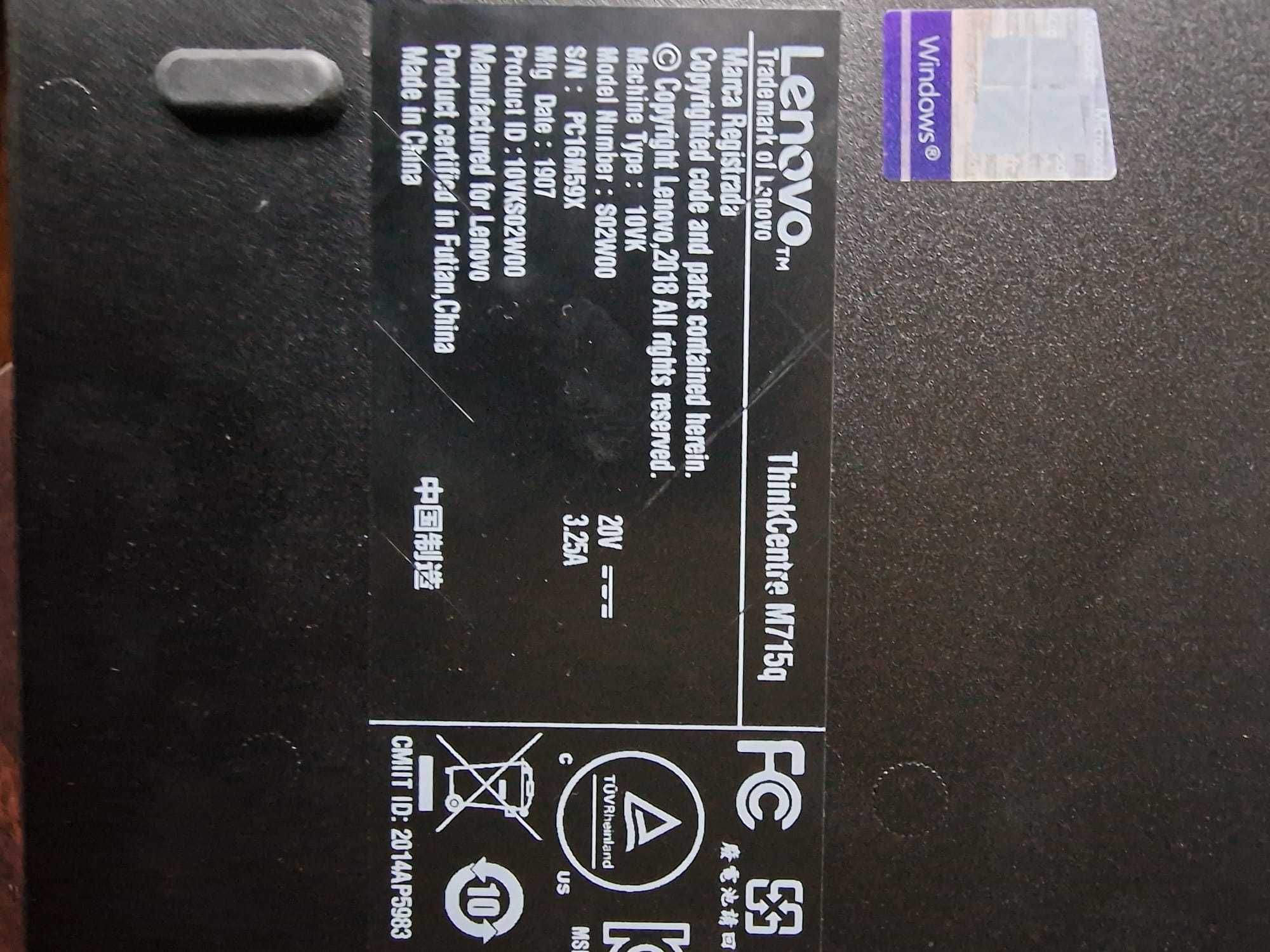 Monitor Lenovo TIO 24 Gen 3 ze stacją roboczą Lenovo ThinkCentre M715q