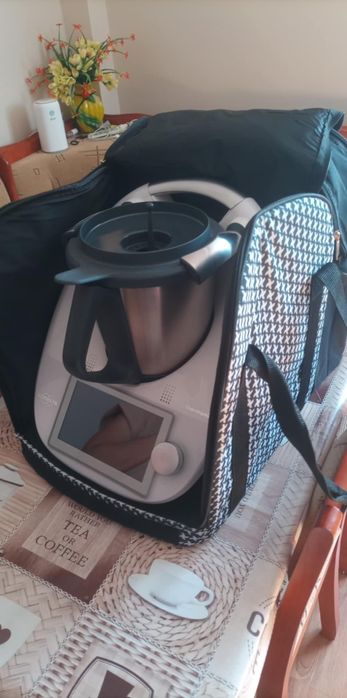 Thermomix 6 Termomix + garnek + szatkownica