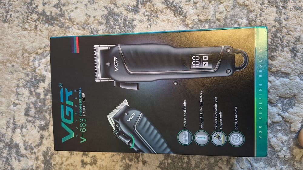 Машинка для стрижки VGR V-693