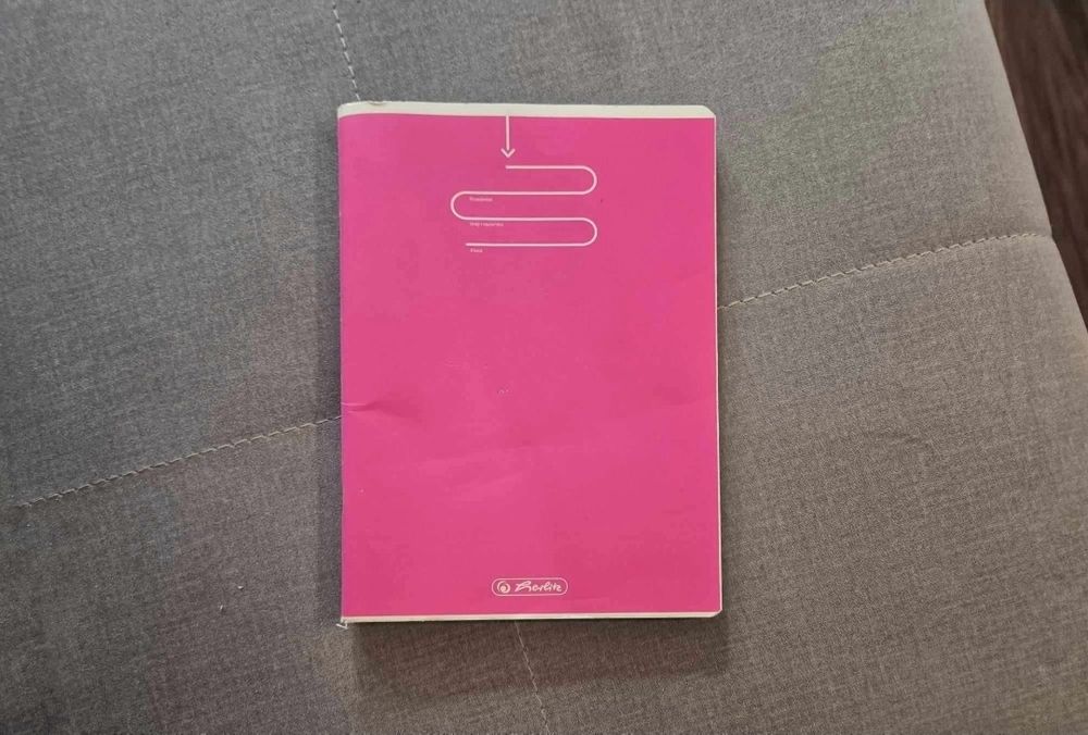 Zeszyt różowy w kratkę notatnik B5