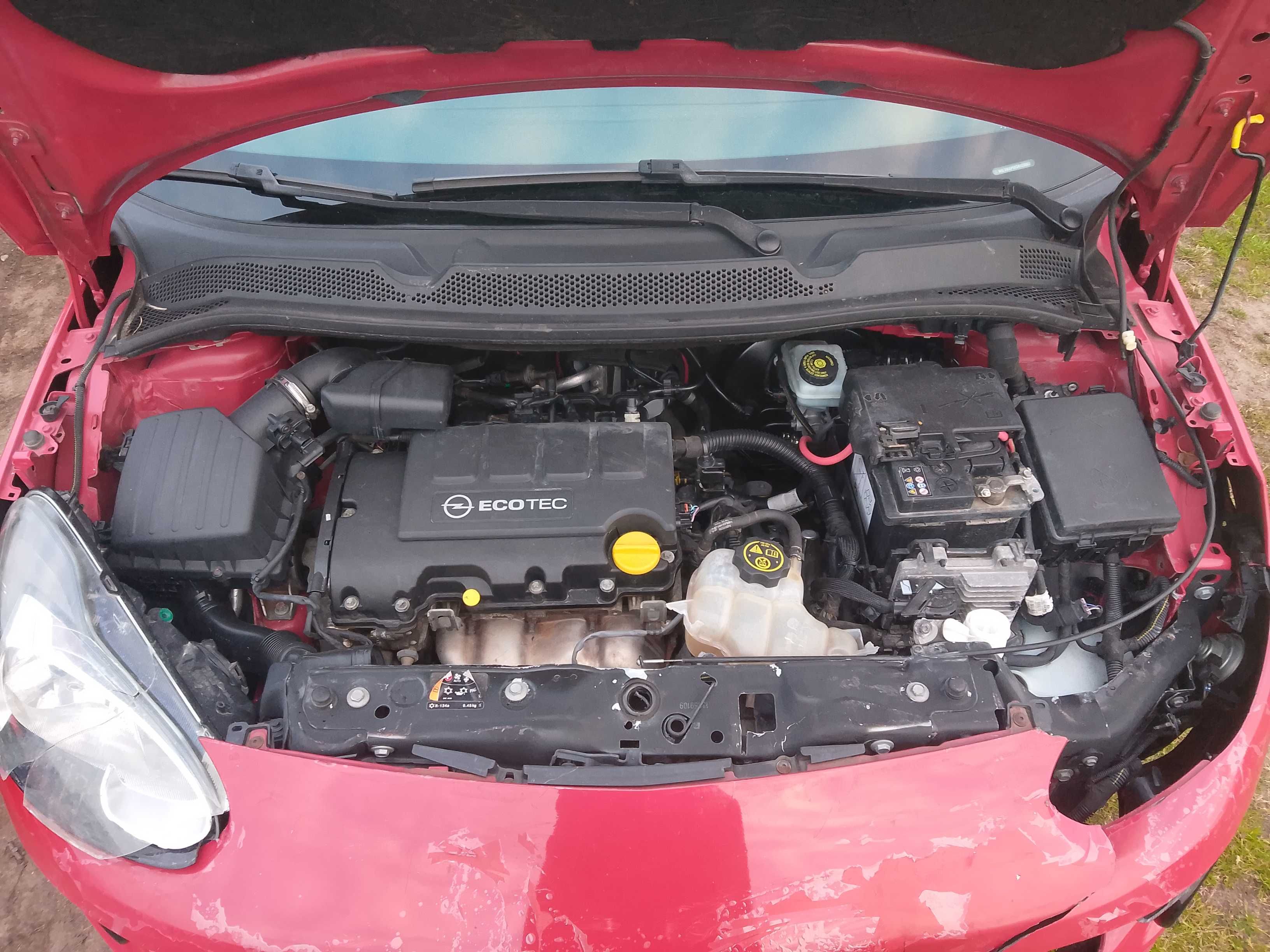 Opel Adam Klimatronic tablet bogata wersja 1.4 bez turbo 90koni