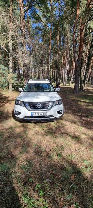 Nissan Patfainder Platinum R52