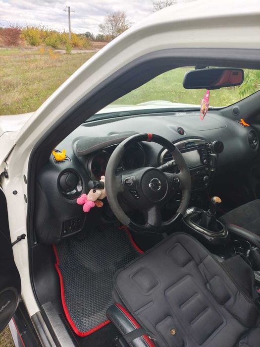Продам чудовий Nissan JUKE 1.6