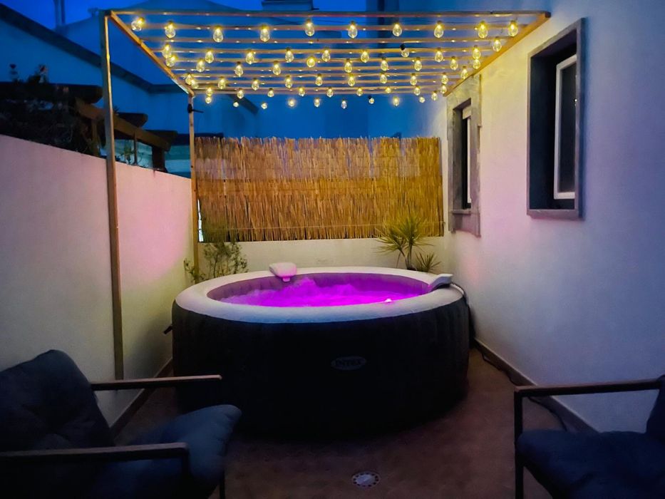 Jacuzzi INTEX - Hidromassagem - Como Nova