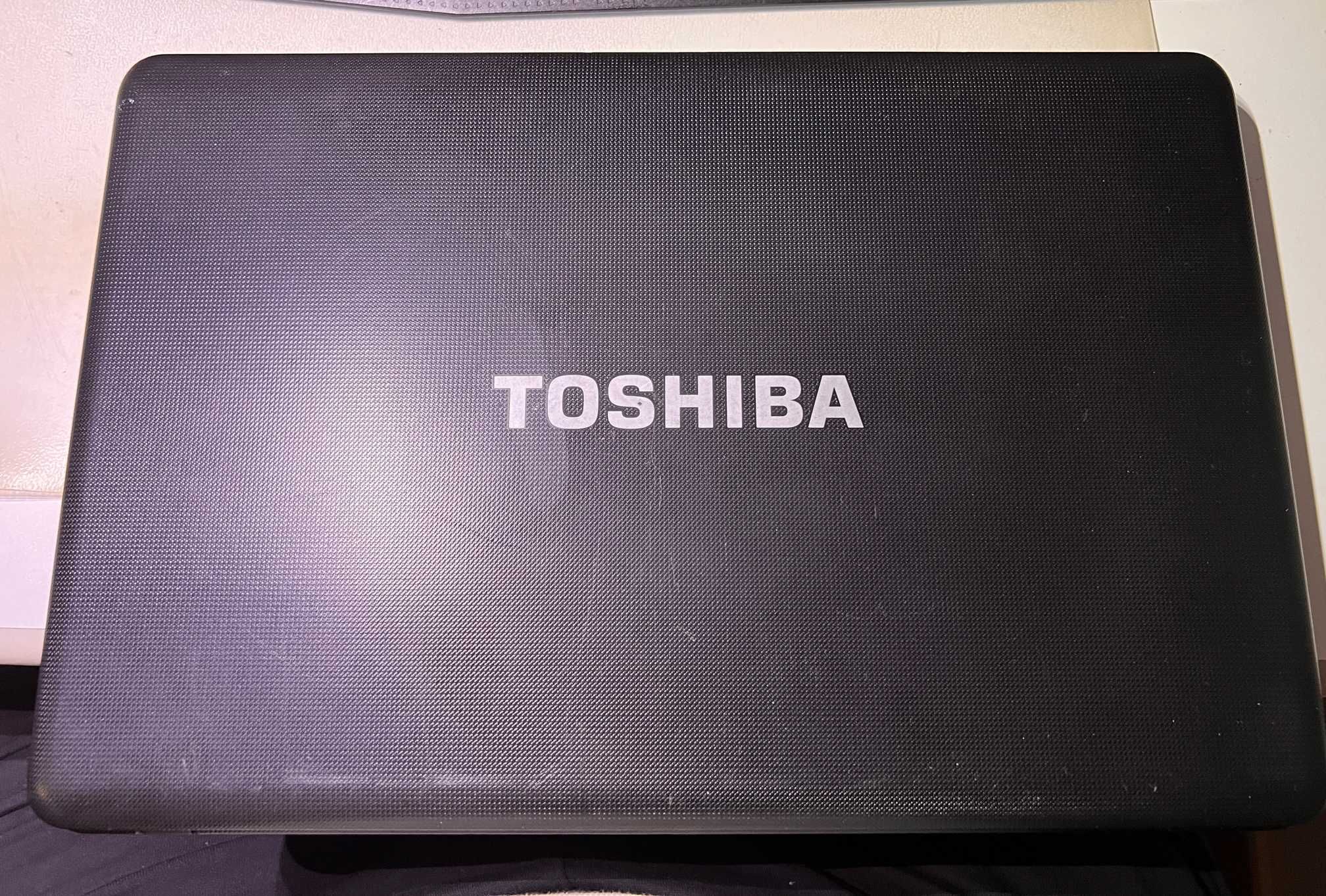 Toshiba Satellite Pro C660 p/Peças