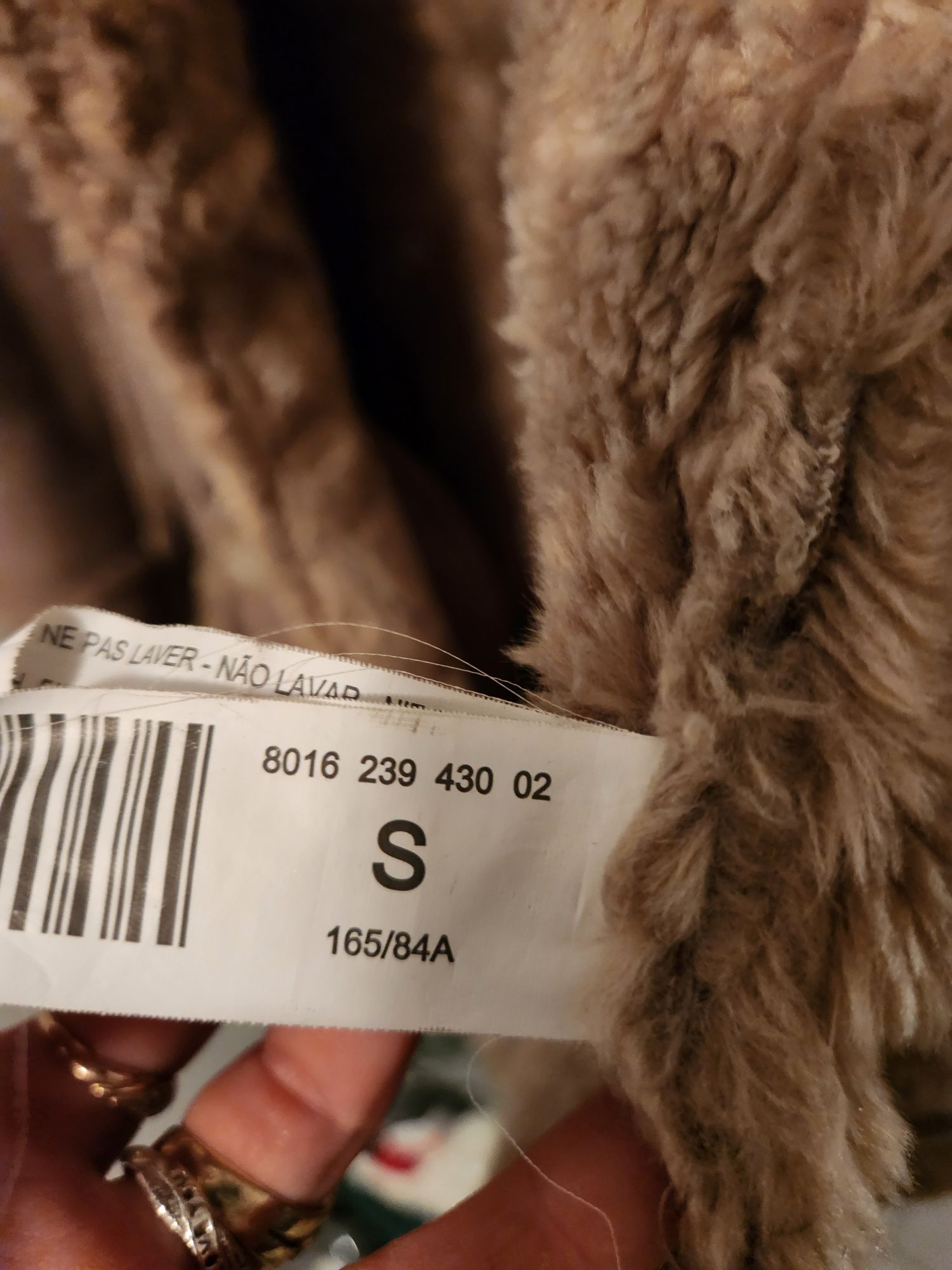 Sprzedam kożuch stradivarius okazja