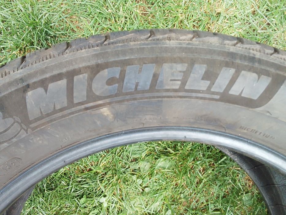 Opona zimowa 275/50r20 MICHELIN 2021r