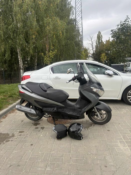 Suzuki burgman 125