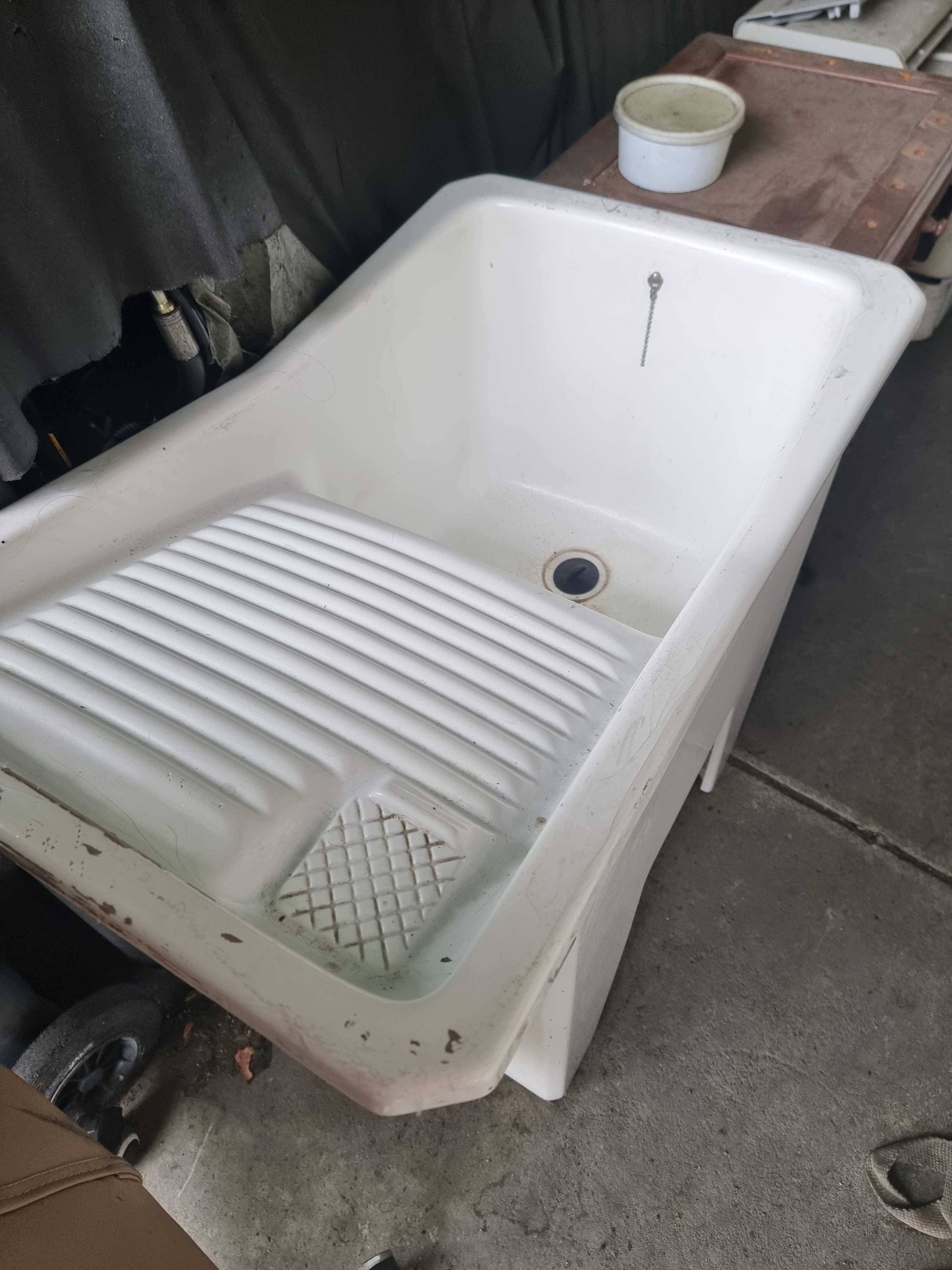 Vendo Tanque (Pia) INTERFIBRAS