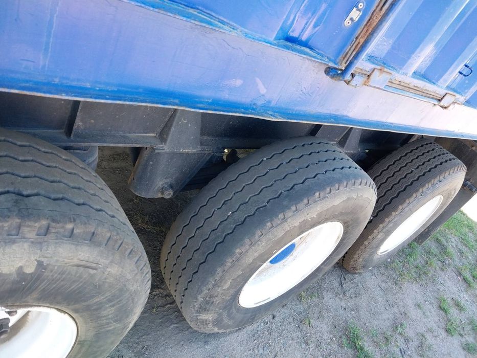 Контейнеровоз напівпричіп Schwarzmueller