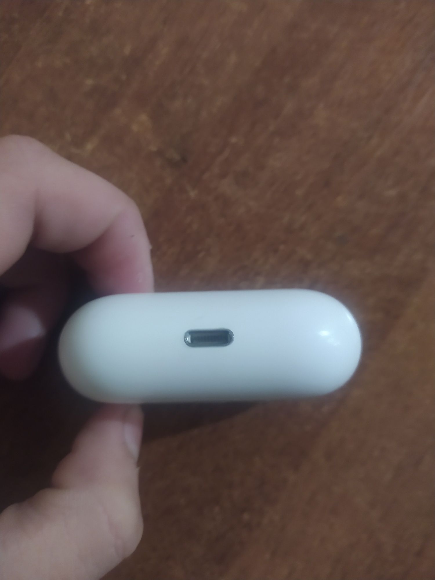 Кейс от наушніков airPods pro