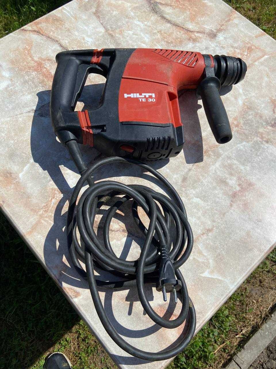 Перфоратор HILTI TE 30 (б/у)
