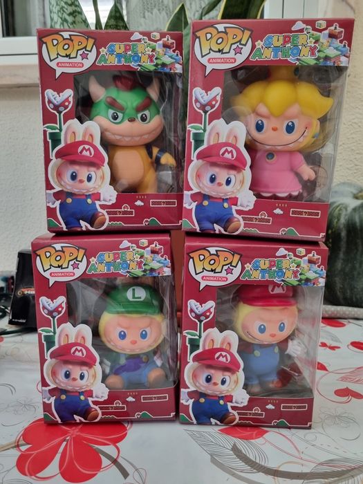 Figuras pop varias