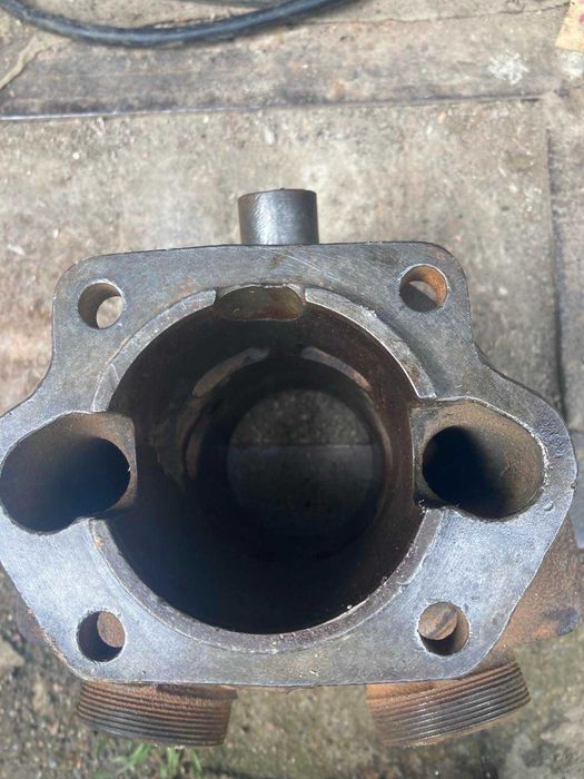 Циліндр мотоцикла ІЖ 49