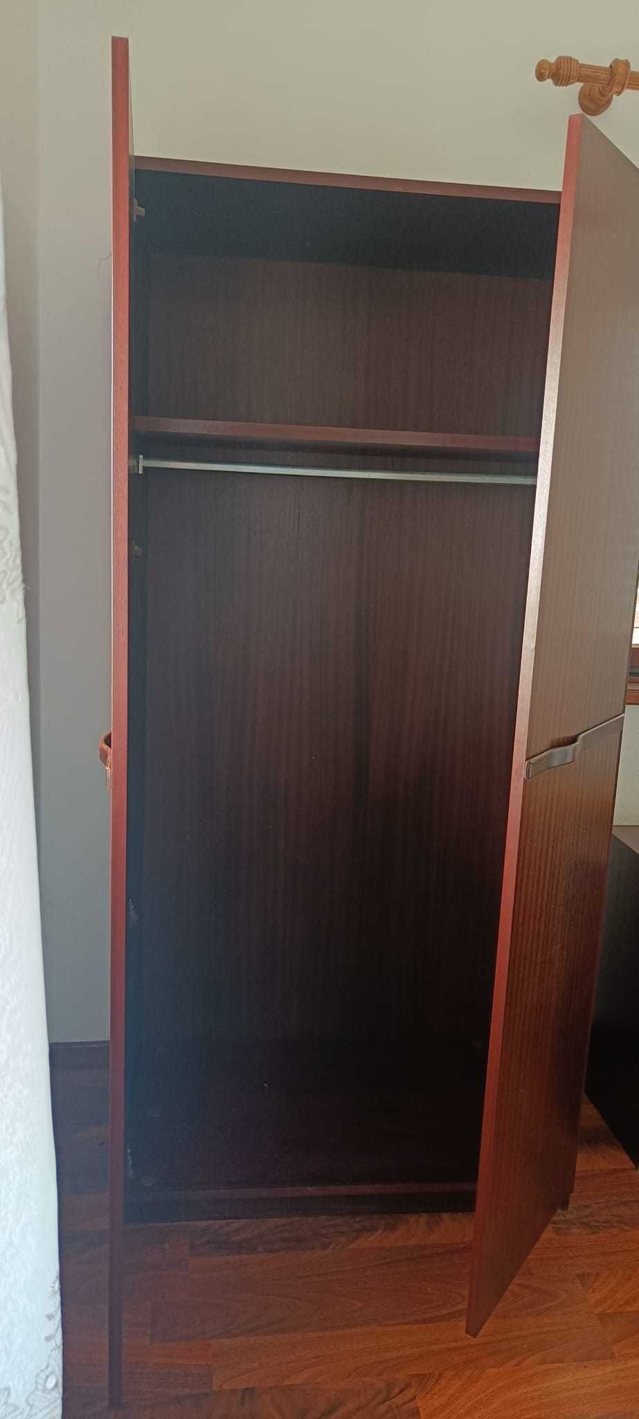 guarda-fatos em mdf – elegante e espaçoso
