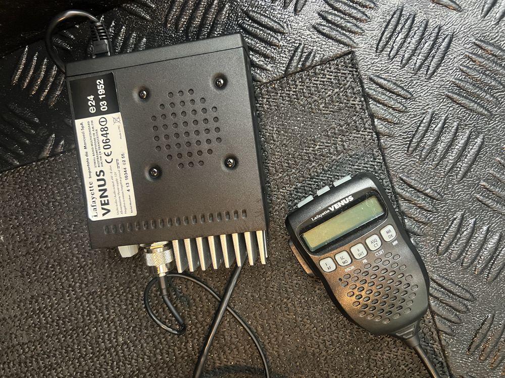 CB Radio Lafayette Venus