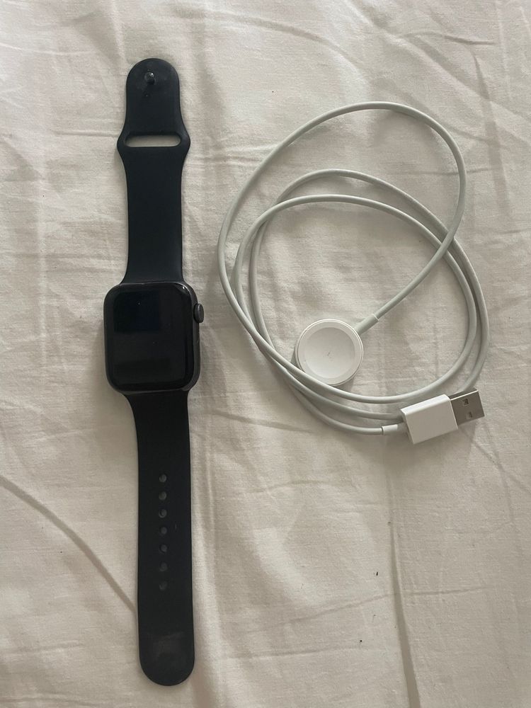 Relógio Apple Watch SE