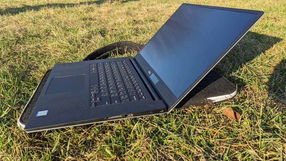 Ноутбук Dell XPS 15 (9560) Преміум. Ігровий. RAM 32 ГБ.