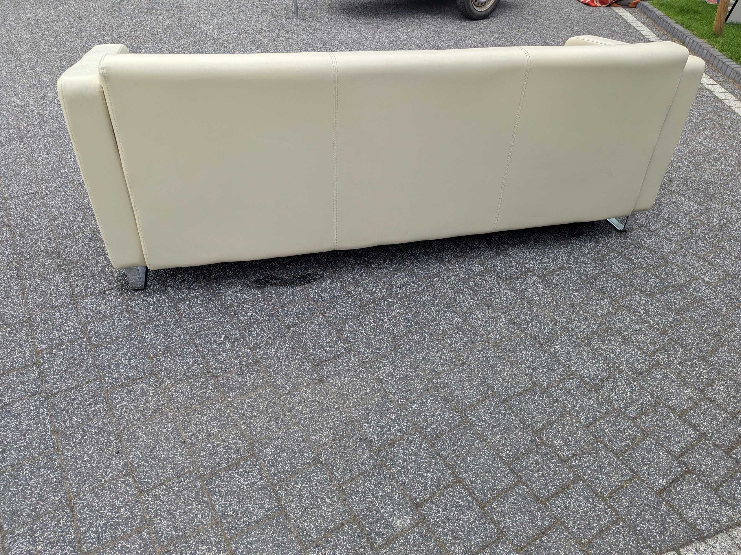 Sofa – kanapa nowoczesna, używana