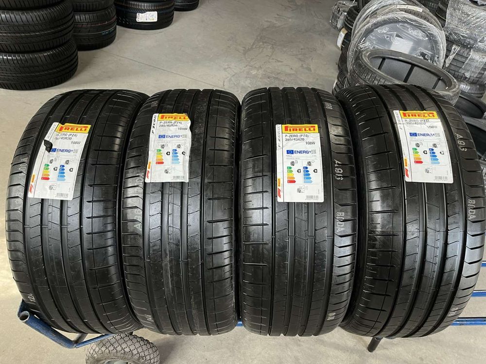 285/45/20 R20 Pirelli PZero PZ4 AO 4шт нові