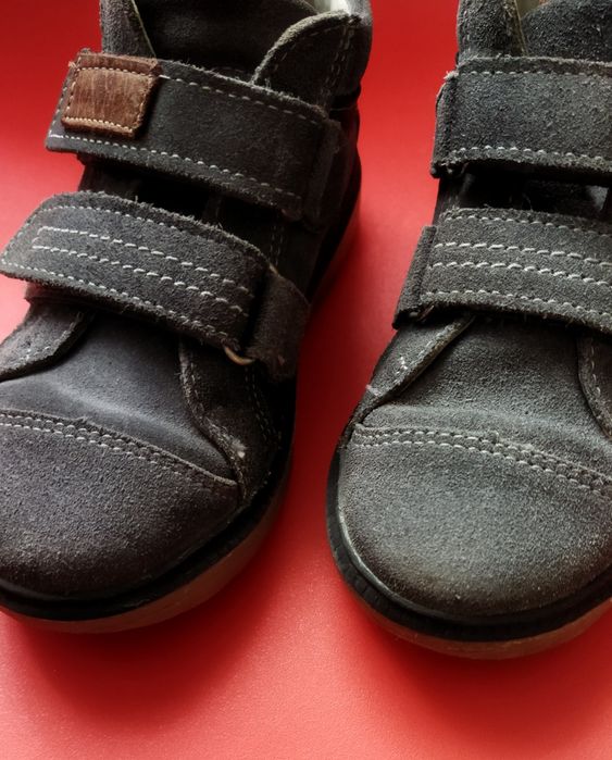 Trzewiki półbuty chłopięce LED rozmiar 27 Renbut