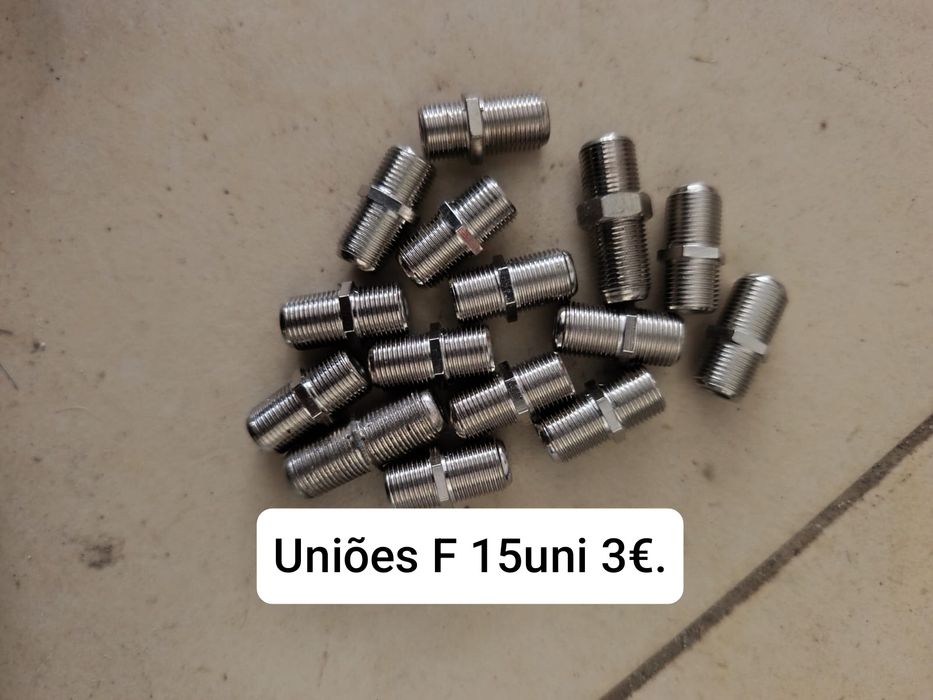 Vendo: Kit de Fichas e Conectores de Antena para TV